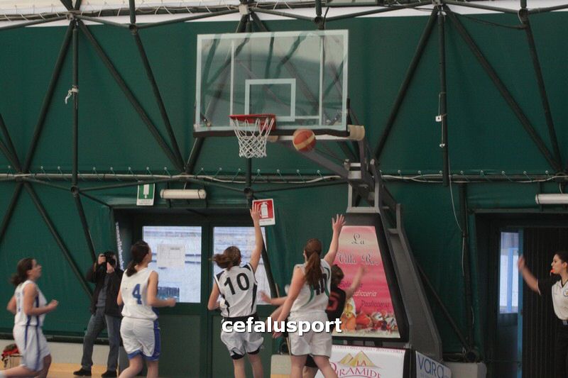 120218 basket 317_tn.jpg